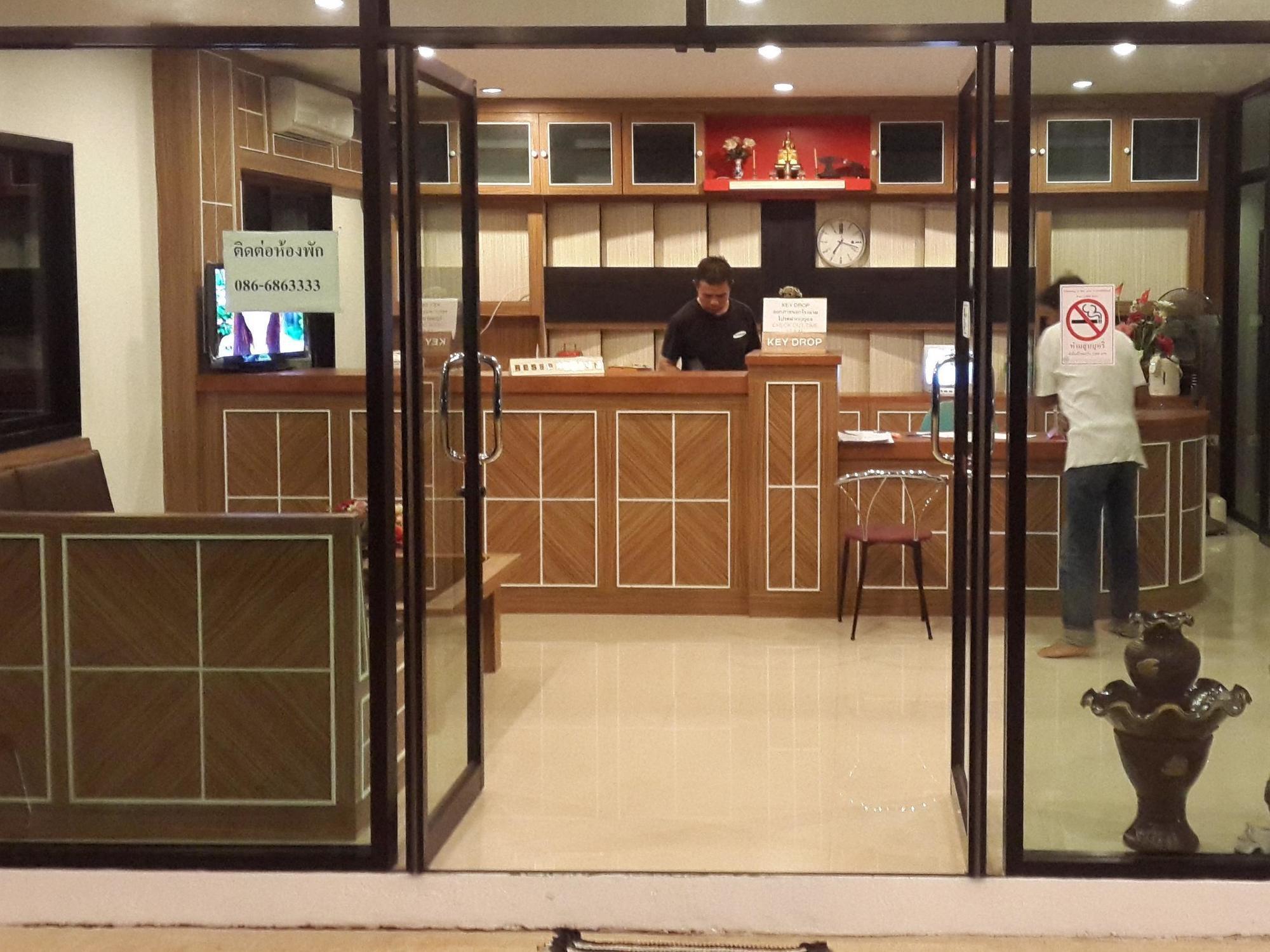 Phuthara Mansion Apartment Phuket Екстериор снимка