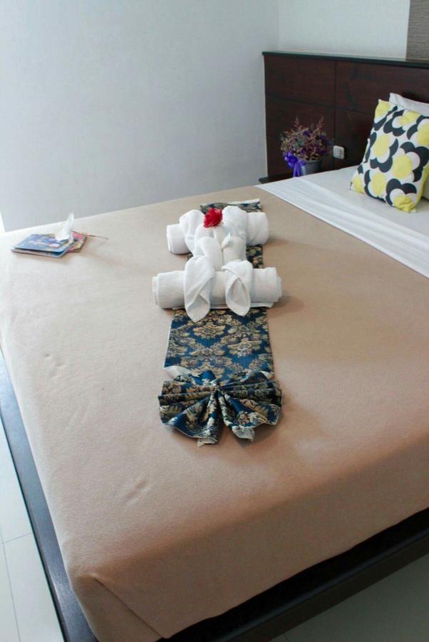 Phuthara Mansion Apartment Phuket Екстериор снимка