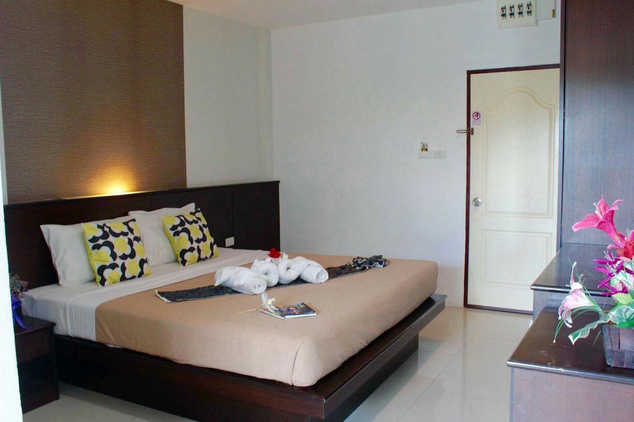 Phuthara Mansion Apartment Phuket Екстериор снимка